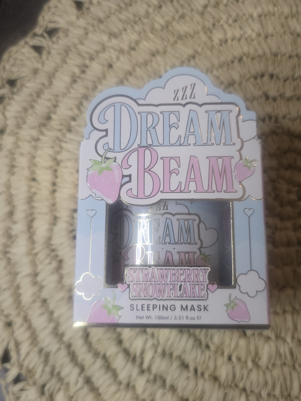 Dream Beam Strawberry Snowflake Sleeping Mask
